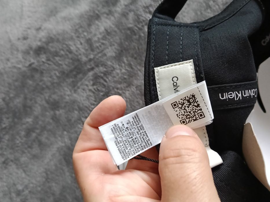 Calvin Klein Jeans seasonal printed șapcă unisex culoare negru cu logo alb mic OS noua originala