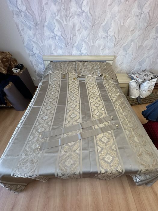 Продам шторы новые, тюли дешево