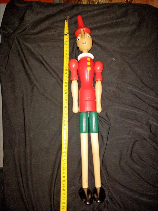 Деревяная кукла пиноккио