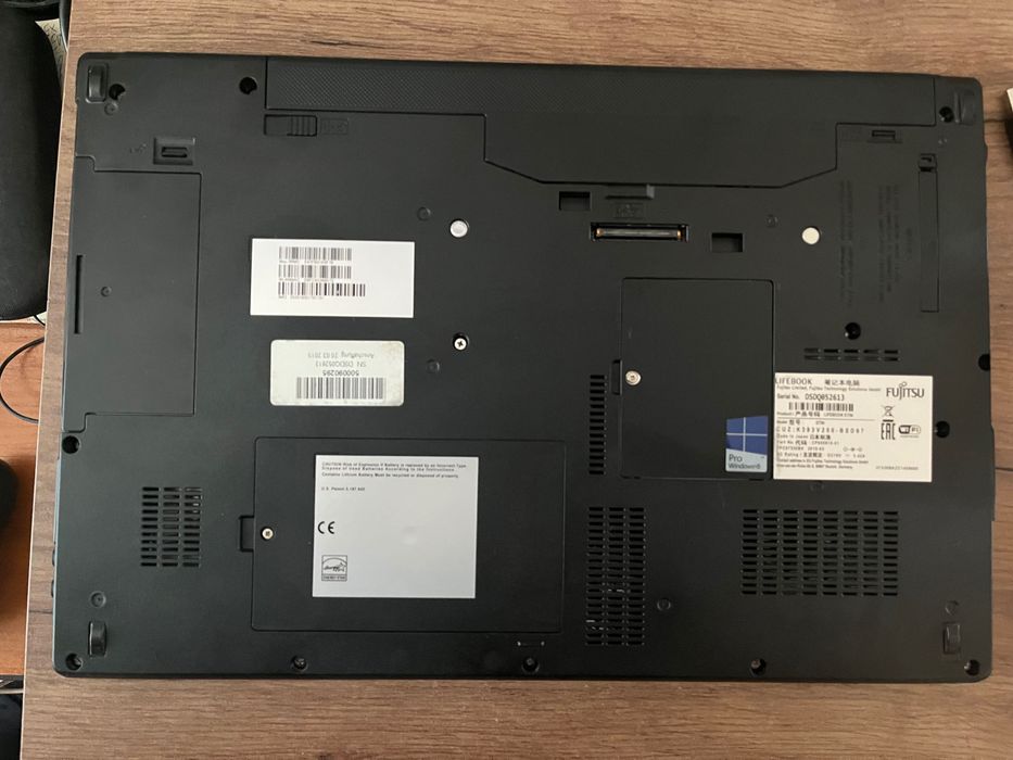 Лаптоп Fujitsu LIFEBOOK E754