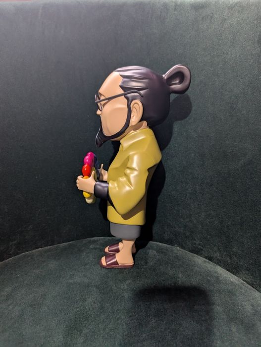 Tskashi Murakami Kaws фигура