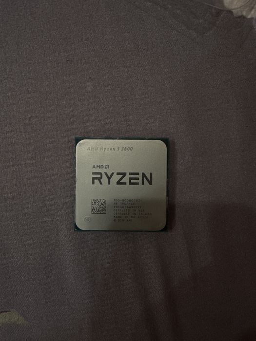 AMD Ryzen 5 3600 AM4 отличное состояние 6 ядер 12 потоков