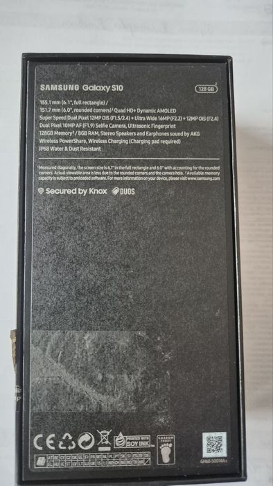 Samsung  Galaxy  S10