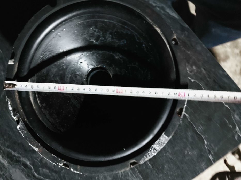 Динамик сотилади