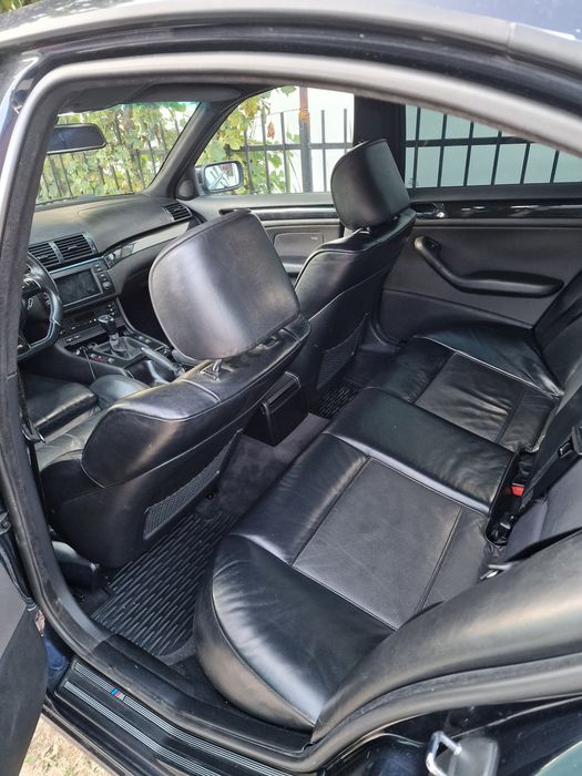 BMW E46 2.2i 6 Cilindri Facelift 2004 | M Pack | Recaro | Suspensie Reglabilă

Vând BMW E46 Facelift, an 2004, culoare albastru, motor 2.2