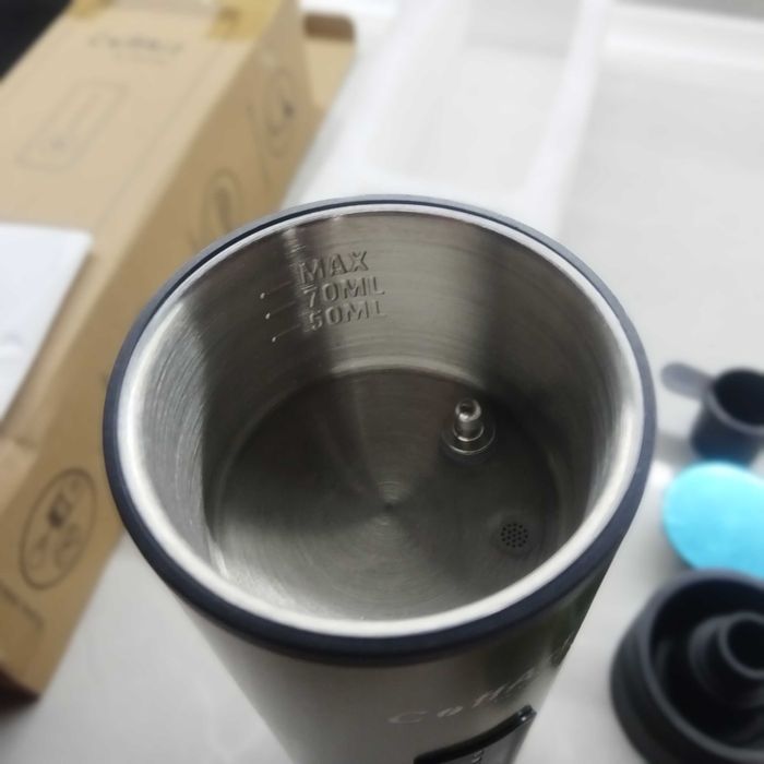 Преносима  еспресо кафемашина