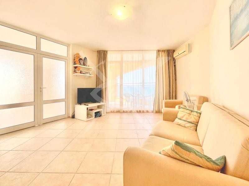 Продава се Тристаен апартамент в Ахелой - 172 кв.м за 672 €/кв.м - Снимка #4