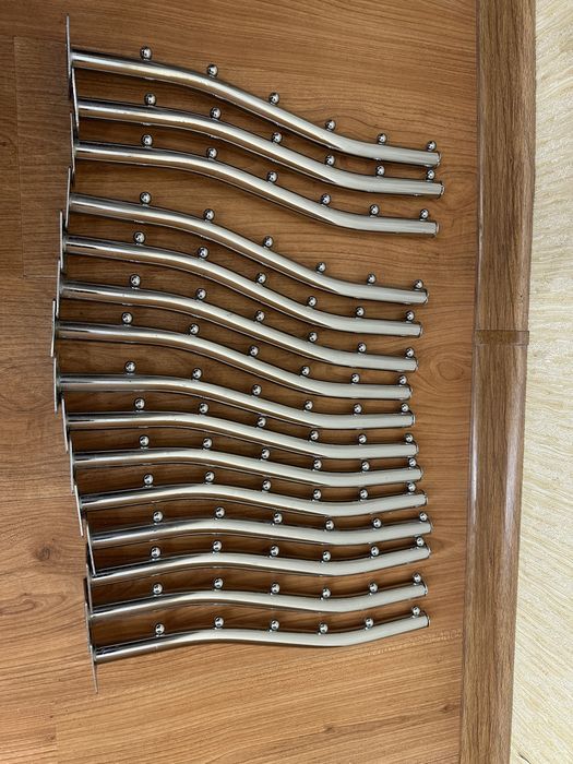 Вешалки для одежды