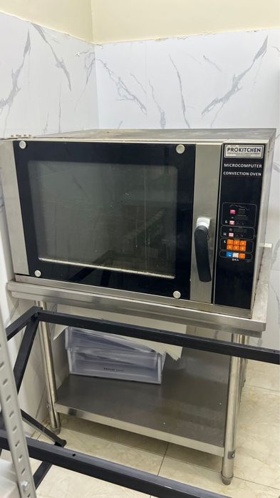 Духовая печь со столом