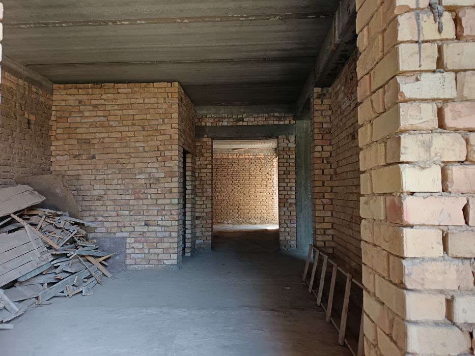 Mehnat 5 sotix 2,5+2,5 korobka