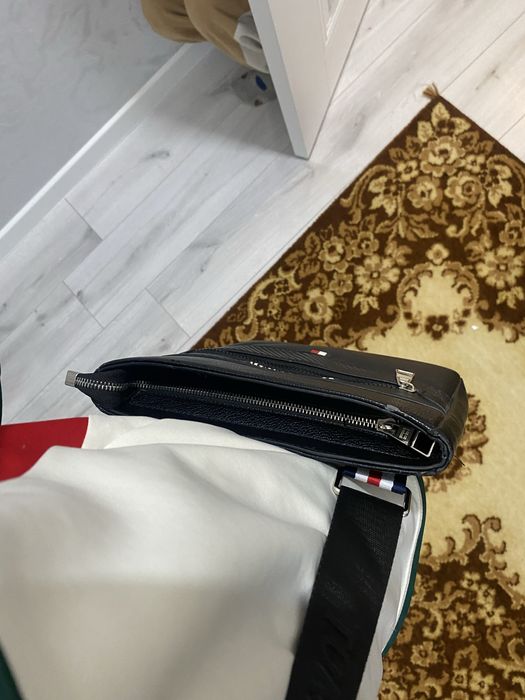 Барсетка Tommy Hilfiger
