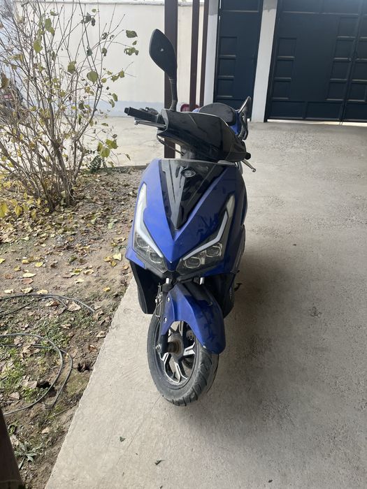 Мопед . Мопед , скутер