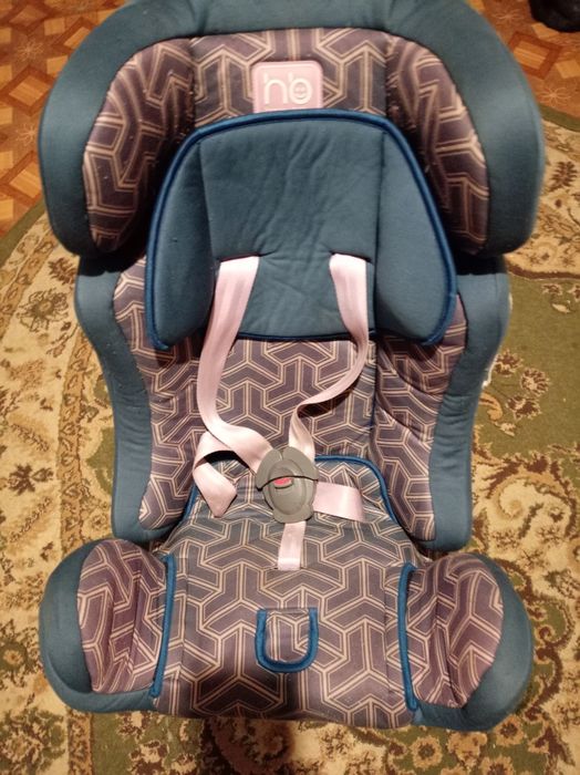 Автокресло б/у 15000