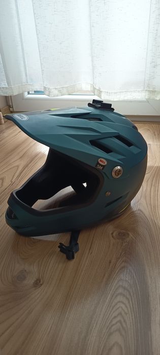 Каска за велосипед "BELL"