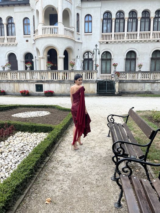 Бална рокля