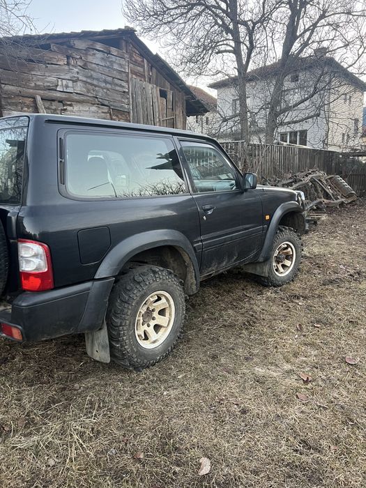 Nissan Patrol y61 на части