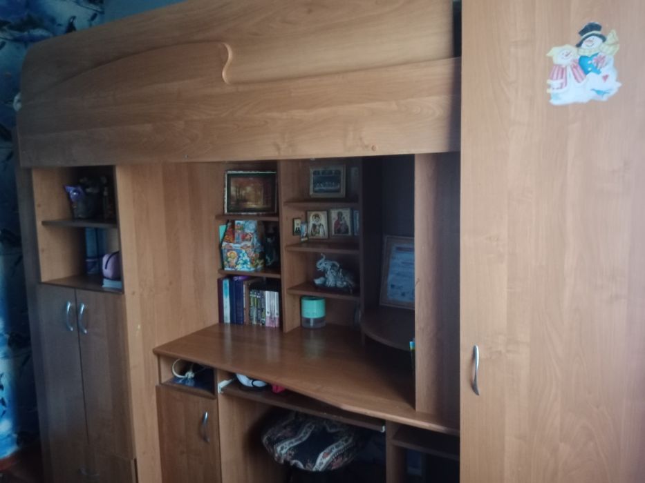 Детская стенка с шифонером