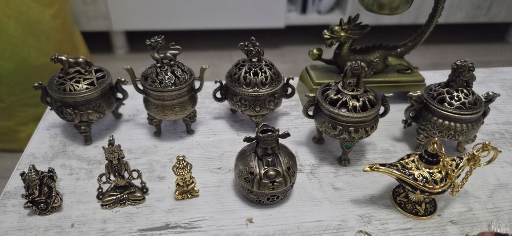 Vand 3 piese olandeze portelan,obiecte asiatice din bronz,. 8 poze