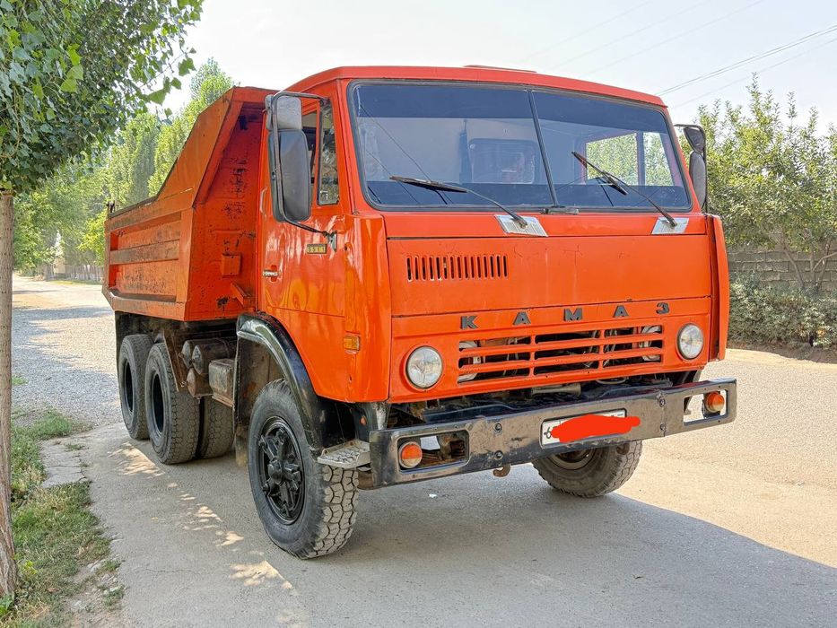 Kamaz 5511 sotiladi. Yili 1988.Ishlab turgan mashina puli 12 000$ .