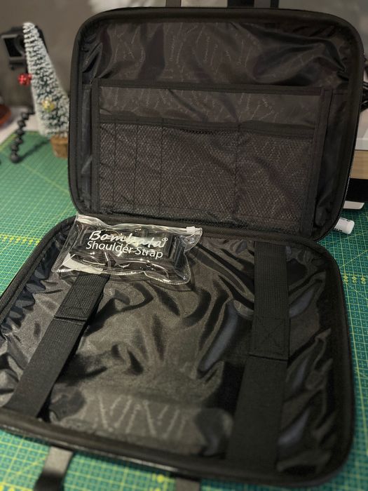 Чанта, калъф за лаптоп Bombata