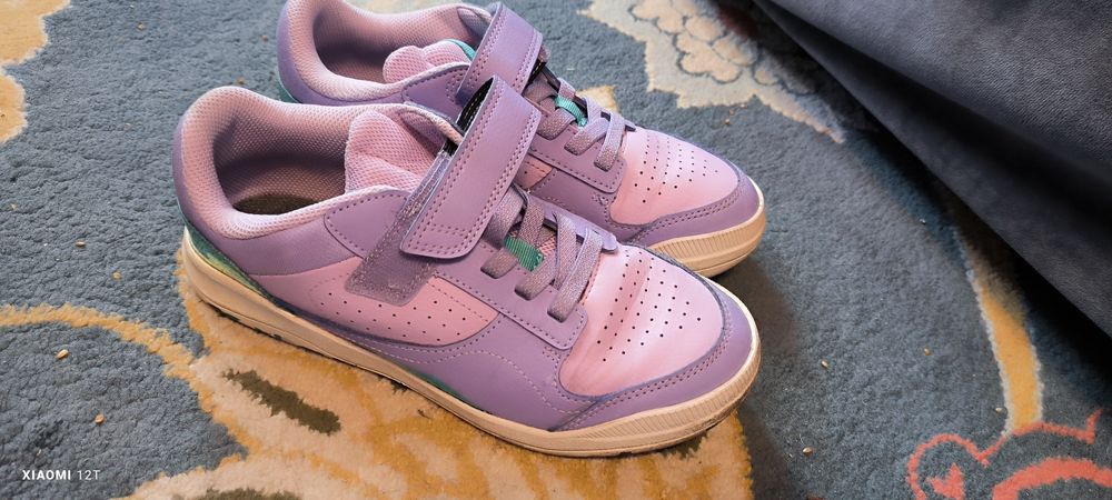 Adidași fete roz-mov