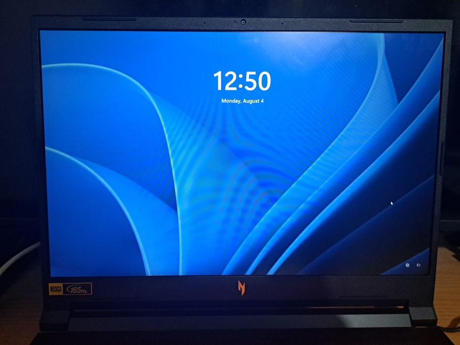 Acer nitro V16 (ANV-71)