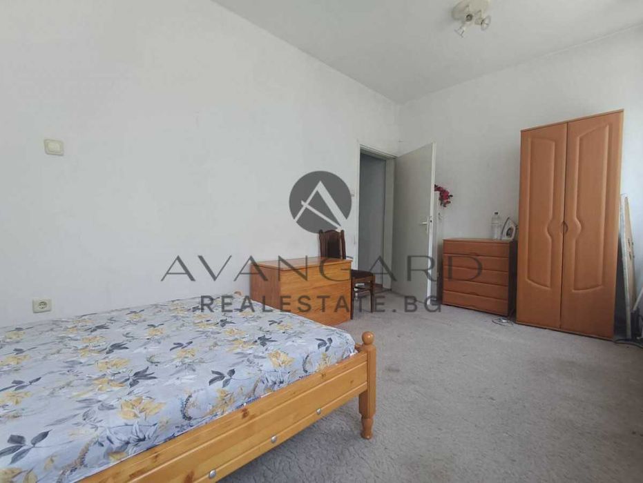 Продава се Тристаен апартамент в Пловдив, Тракия - 92 кв.м за 1577 €/кв.м - Снимка #8