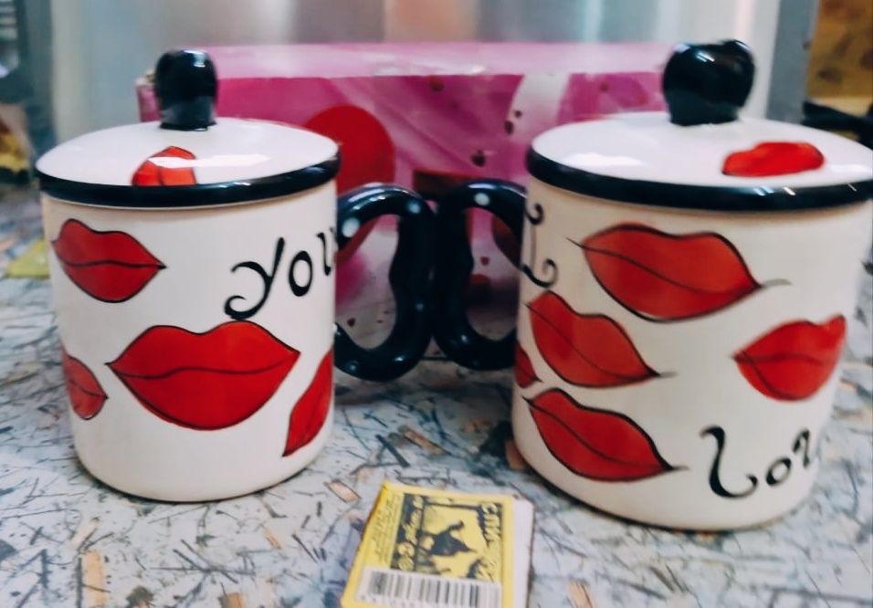 Наборы посуды, разные, новые