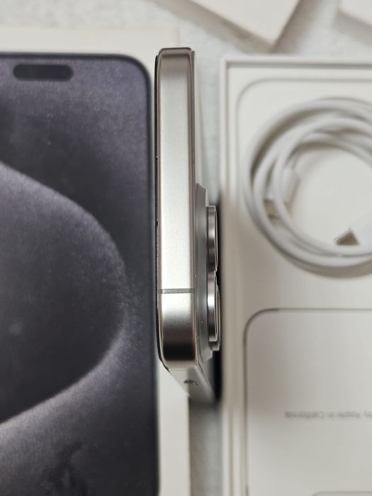 iPhone 15  PRO MAX, 84%  bateria,,512 Gb, Stare foarte buna