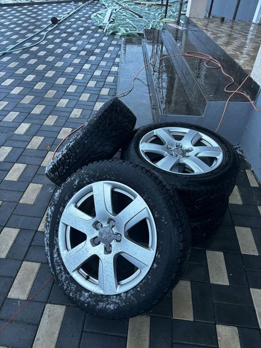Jante set si Cauciucuri iarna, stare foarte buna