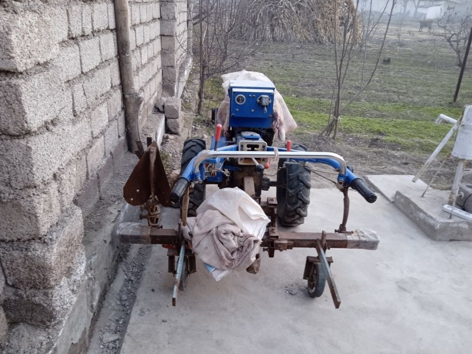 Zubr motoblok  deyarli yangi