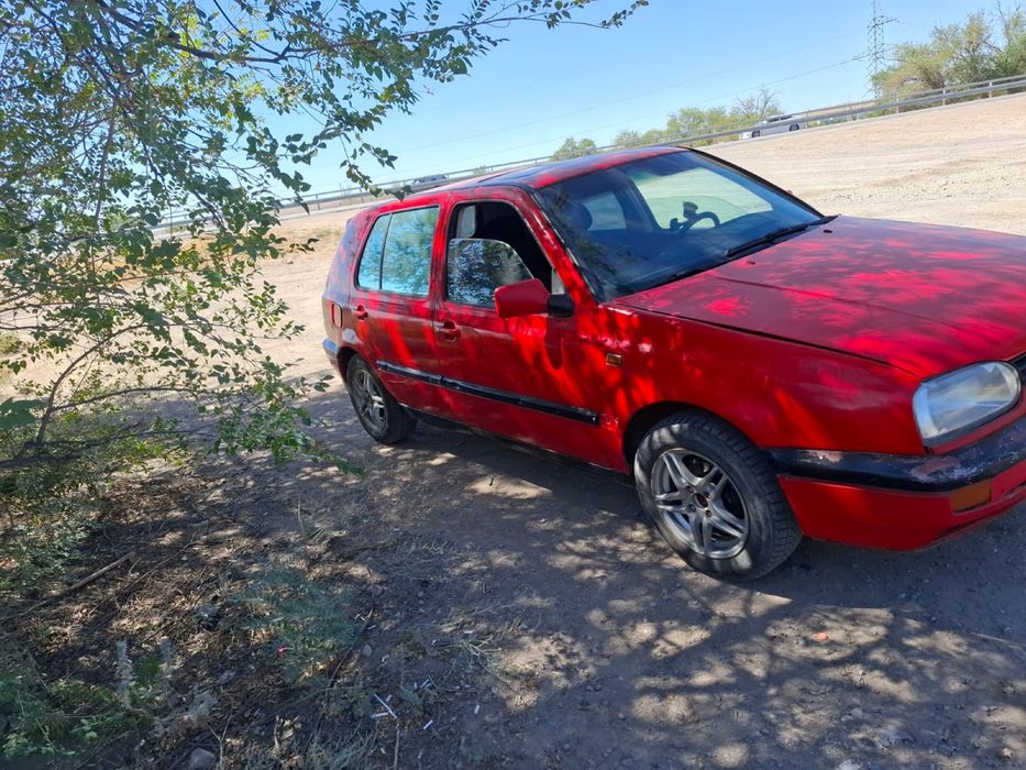 Продам Volkswagen Golf 3
