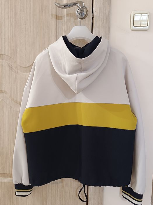 Zara кофта на девочку