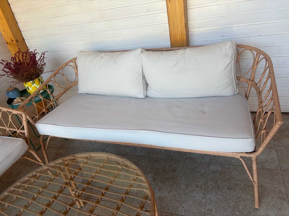 Set Mobilier Terasă JYSK JENNUM (2 Canapele + 1 Fotoliu + 1 Masă) – Stare Excelentă