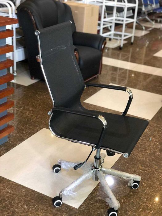 Грид визитор кресло для посетителя.У нас Новогодние скидки !