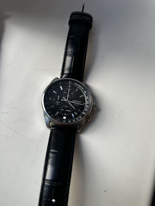 Часы  Seiko SSB379P1