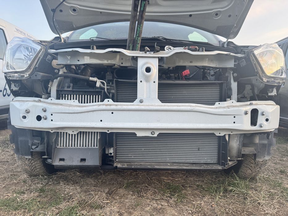 Vand parte fata completa Dacia Dokker(aripi/capota/faruri/bara etc)