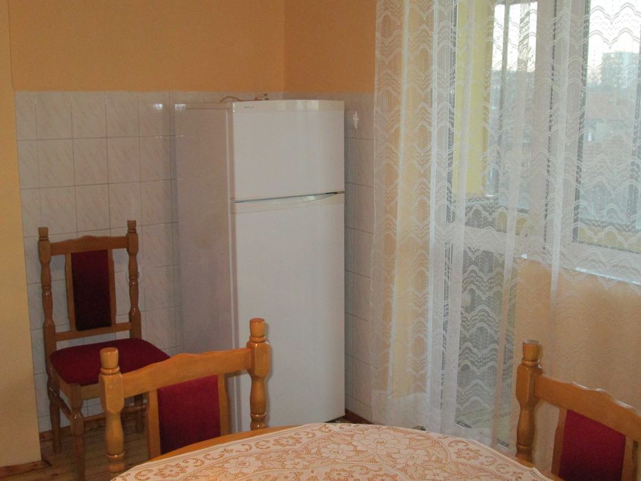 Дава се под наем Тристаен апартамент в Видин, Център - 120 кв.м за 280.5 € - Снимка #8