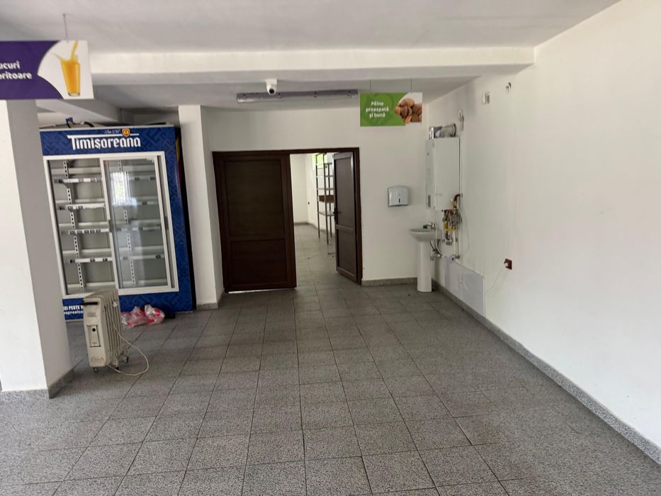 Spatiu comercial + hala industriala + teren 3200mp vanzare/inchiriere