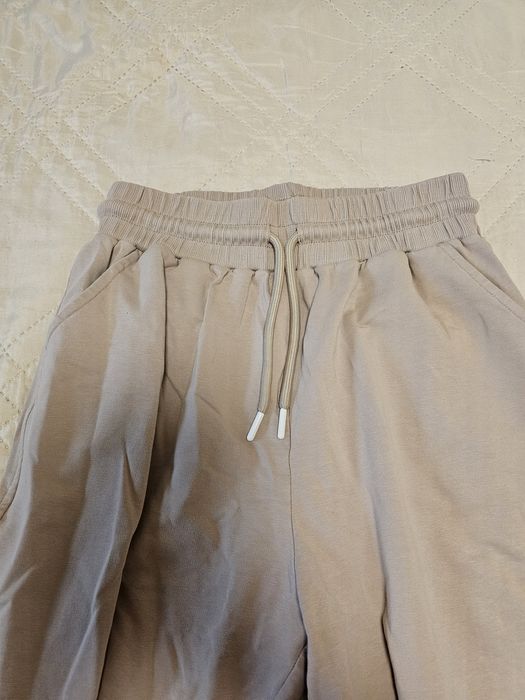 Дамски спортен екип/ анцуг размер S/M