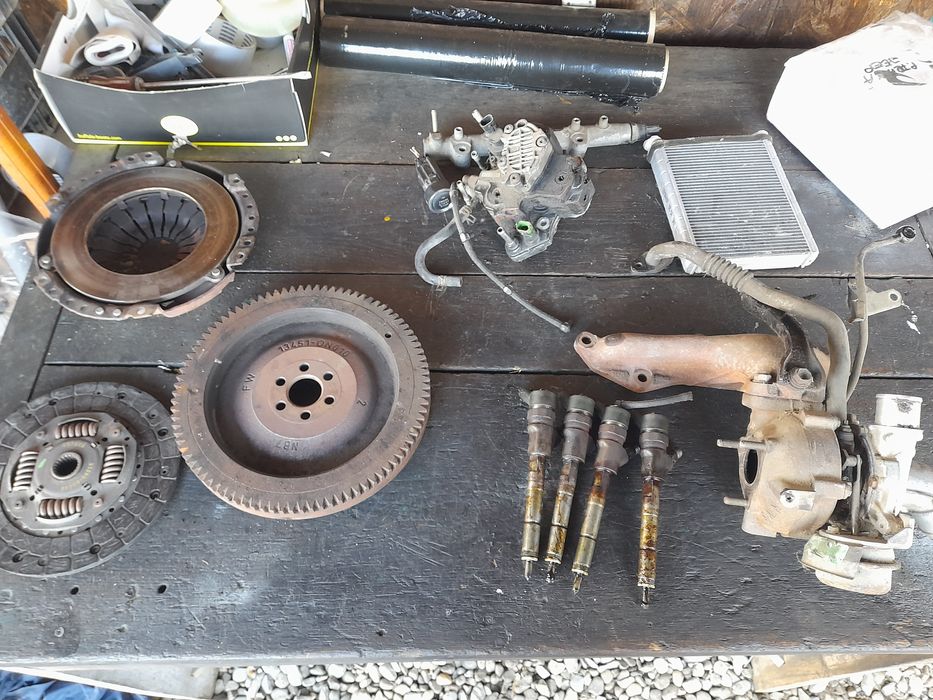 Kit ambreiaj turbo injectie calorifer toyota 1,4 d yaris injectoare