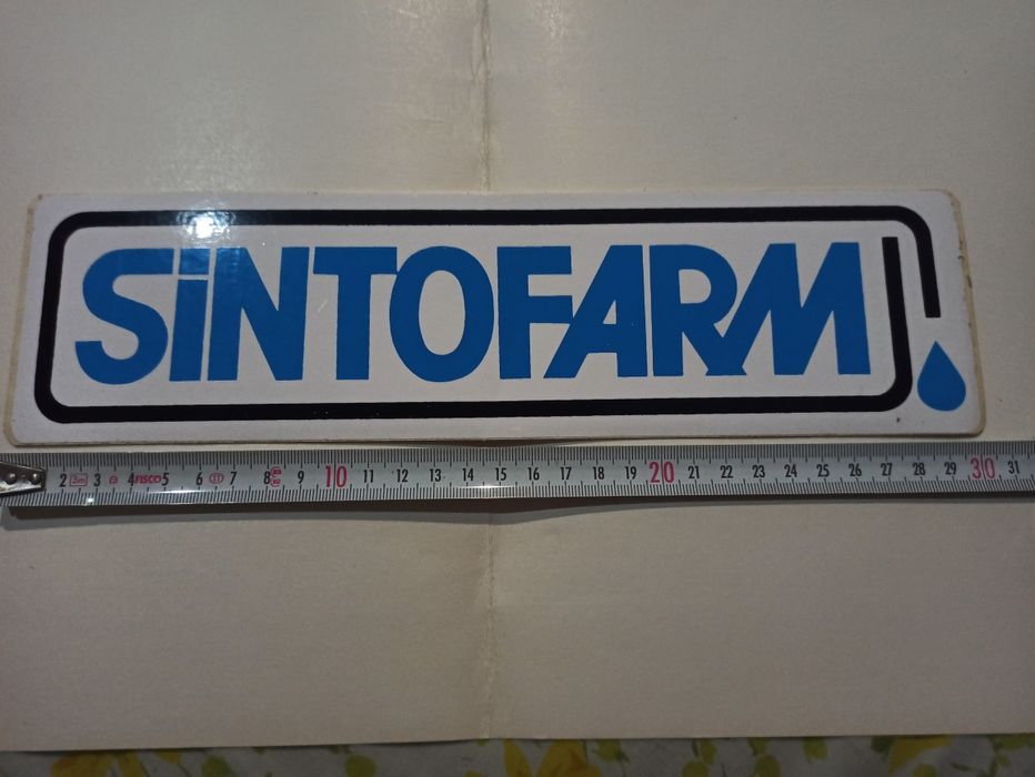 Лепенка на SINTOFARM - бивш спонсор на ЦСКА