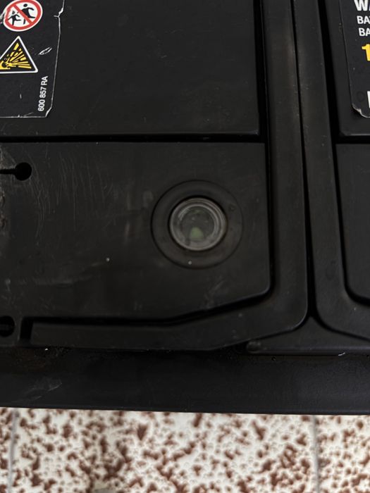 Продавам акумулатор