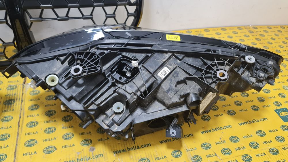 Far faruri LASER BMW 4 M4 G22 G23 G26 i4 G80 G82 5A19367 bara aripa