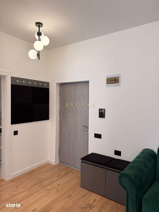 Apartament nou cu parcare 2 camere strada Eroilor