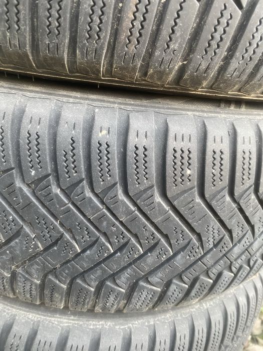 Jante cu anvelope de iarna 205/55R16