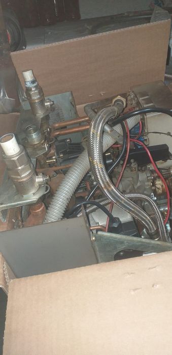 Centrala ariston sau bosch