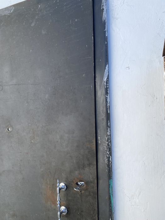 Железные двери сталь