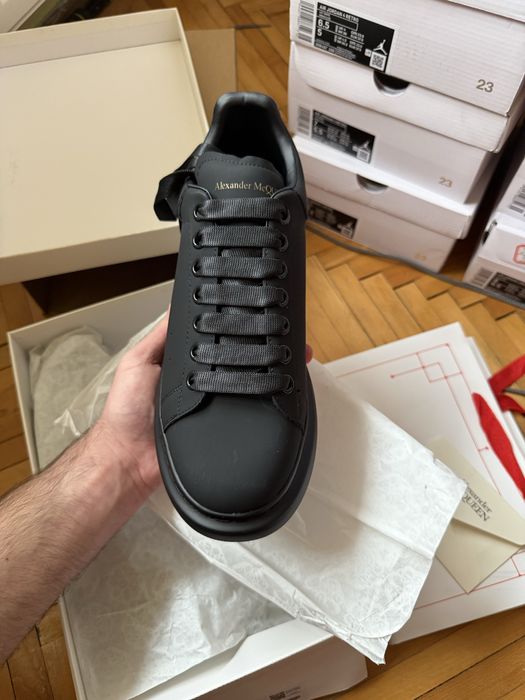 Alexander McQueen Negrii marimea 38, 42, 43