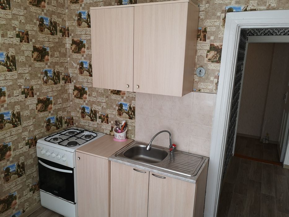 Сдам 1 комнатную рядом с Университетом